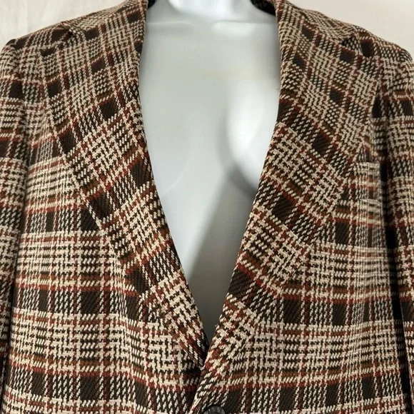 60’s Vintage ‘Continental Club’ Brown Plaid Two Button Blazer - Picture 2 of 11